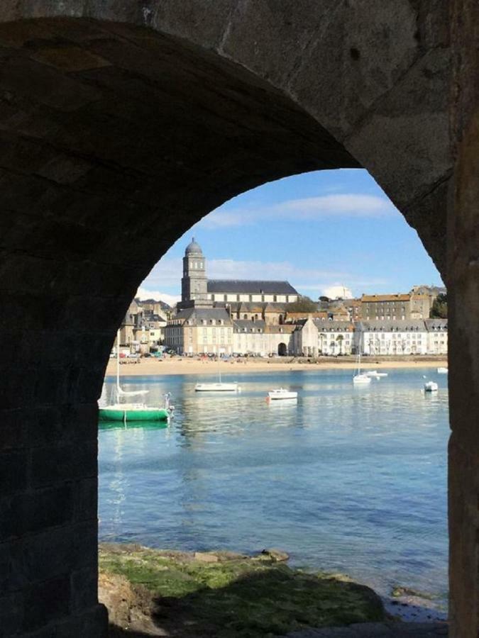 Apartment Entier Malo Vue Mer, Proche Ferry, Commerces Et Solidor 50 M