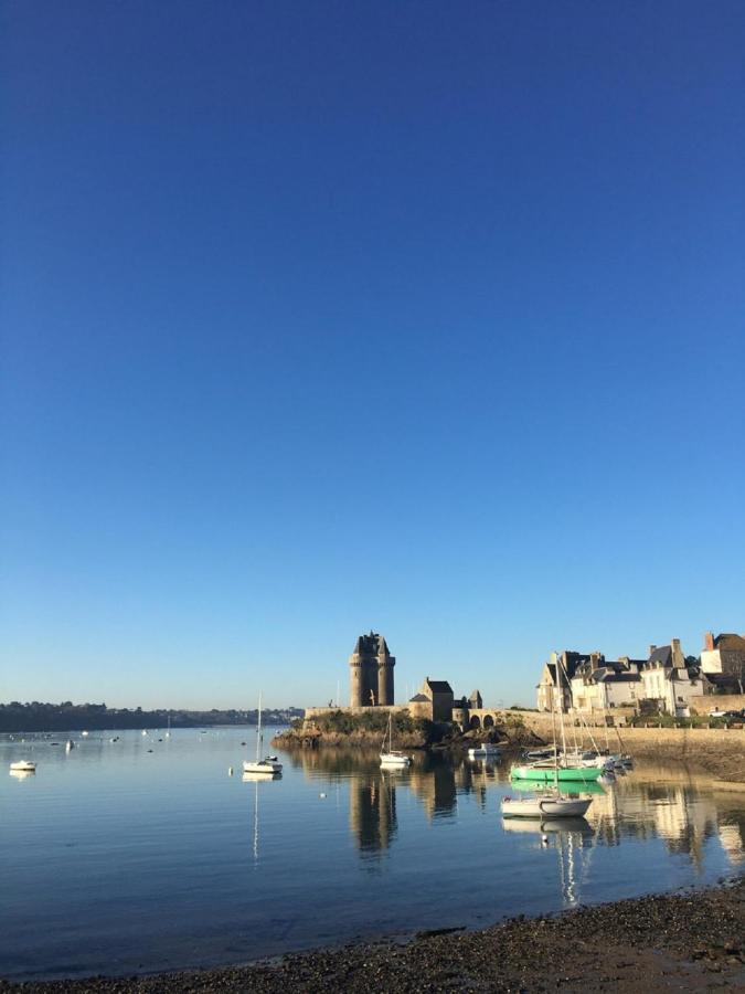 Solidor St Malo Vue Sur Proche Ferry